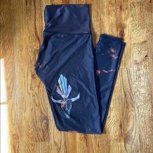 TEEKI HIGHWAISTED LEGGINGS